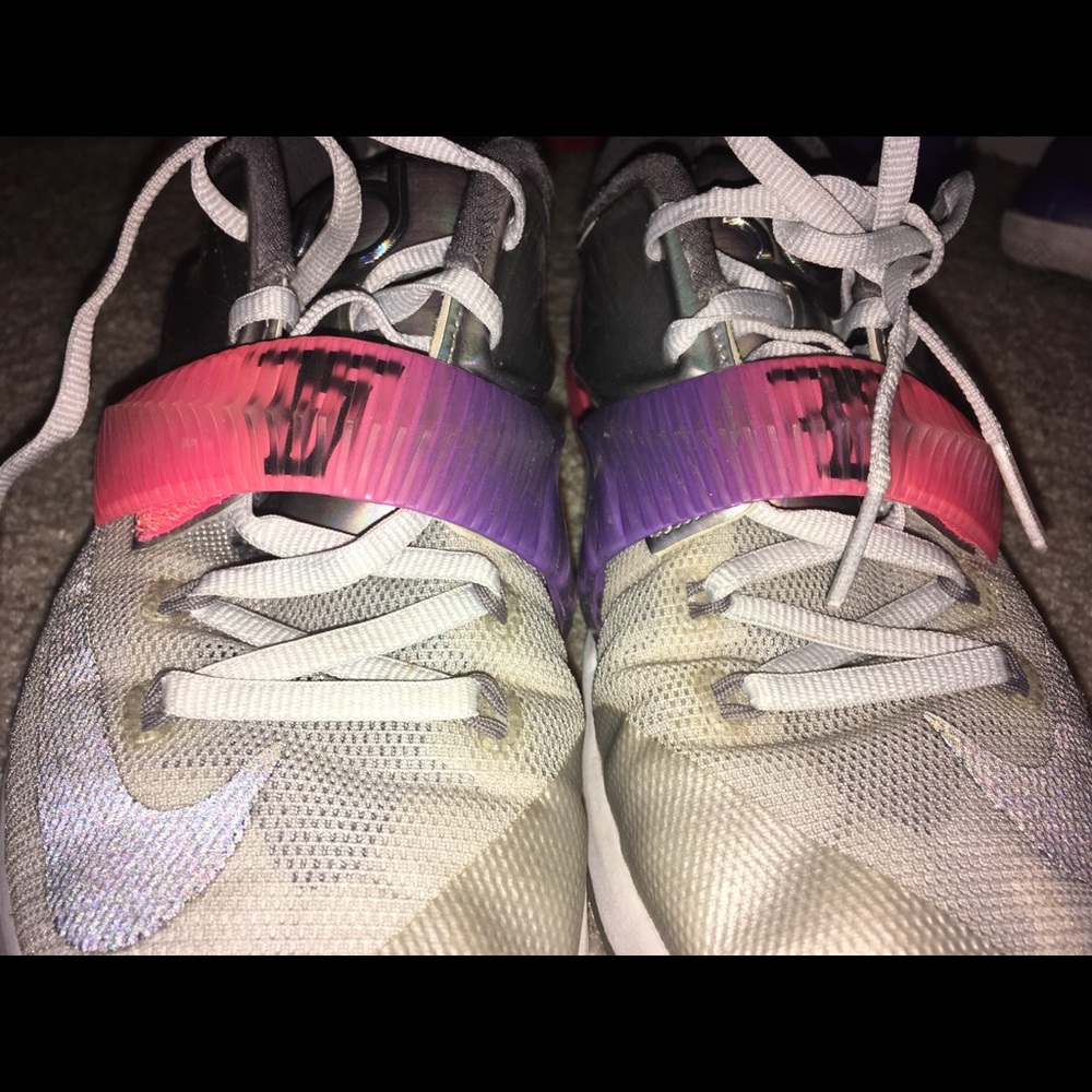 Nike KD basketball shoes LIMITED EDITION